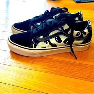 Vans Old Skool Glow-In-The-Dark Skulls Skate Shoes